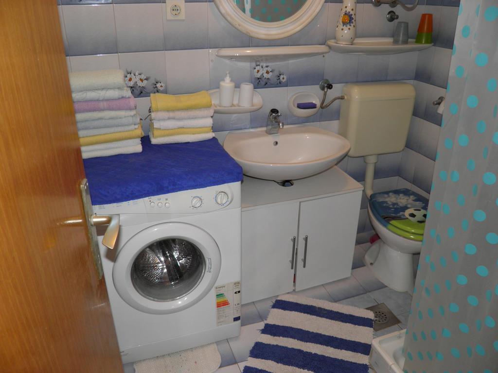 פורץ Apartment Nevia A/5 מראה חיצוני תמונה
